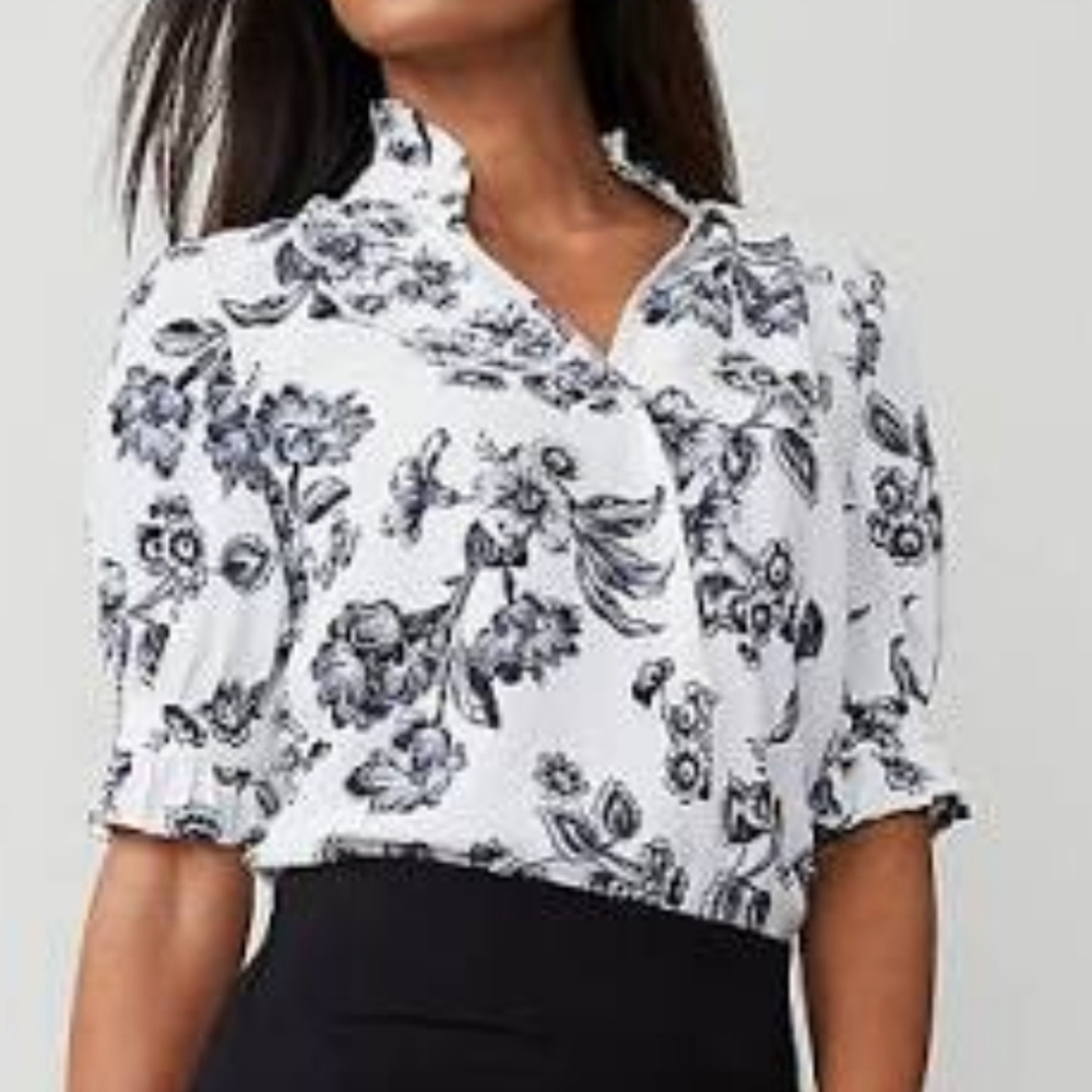 New Ann Taylor ruffle collar floral shirt